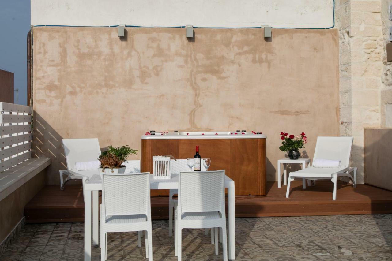 Jacuzzi Suite In The Heart Of Oldtown Rethymno Exteriör bild