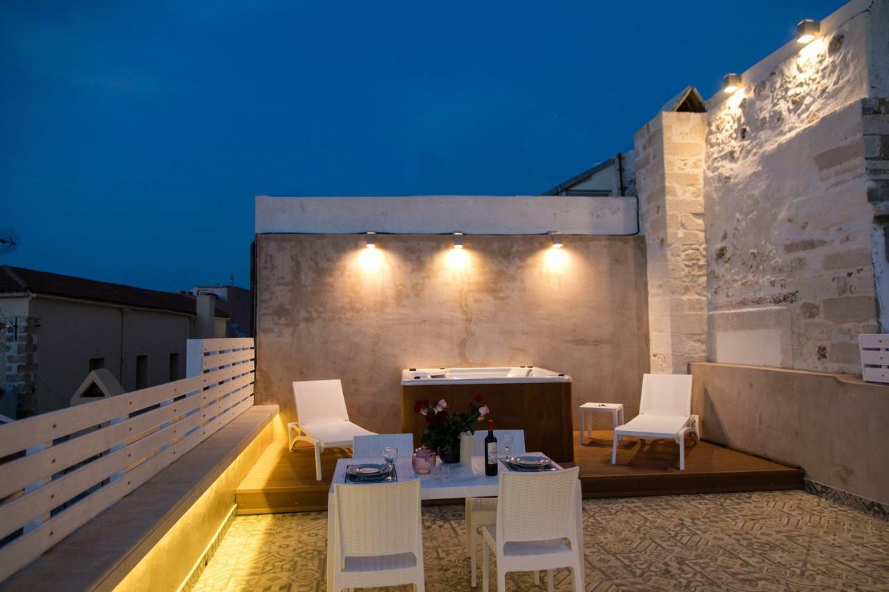 Jacuzzi Suite In The Heart Of Oldtown Rethymno Exteriör bild